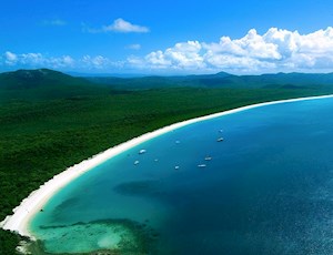 Gorgeous aerial shot of Whitehaven Beach in Queensland's Whitsundays Island