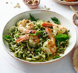 Pete Evans' paleo zucchini prawn pesto noodles?