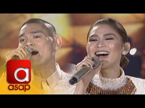 ASAP: Sarah and Jay R sing Hold On