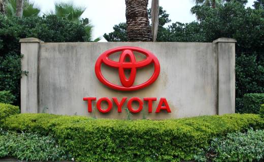 Toyota Global Sales Rise, But Profits Slump 43 Percent