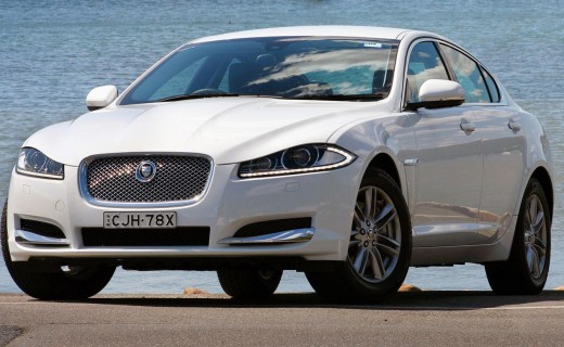 2013 Jaguar XF 2.0 Petrol Launch Review