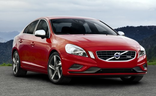 2011 Volvo S60 R-Design Review And S60 Safety Technology Test