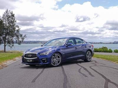 2017 Infiniti Q50 3.0t Red Sport Review | The Promise Of High Performance With A High-Tech Addiction