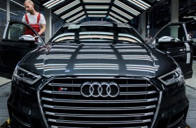 The S3 has the unmistakable Audi grille and LED headlights. 



