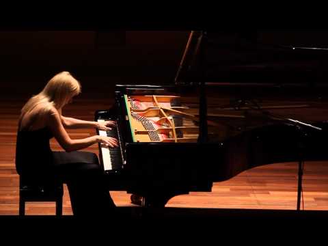 Valentina Lisitsa plays Liszt's Hungarian Rhapsody No. 2