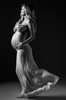 Victoria's Secret and <i>Sports Illustrated</i> model Marisa Miller also posed for Allure magazine while pregnant with ...