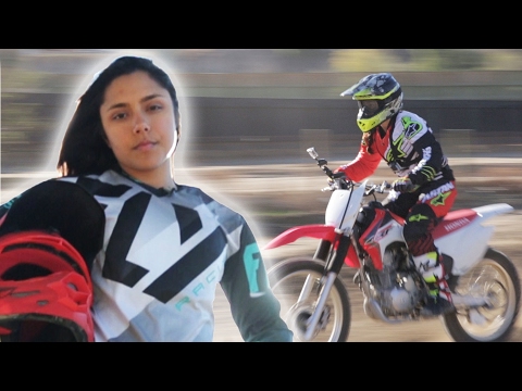 Women Learn To Race Motocross In A Day