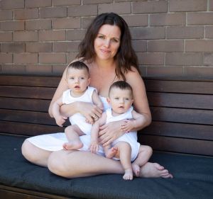 SUNDAY LIFE, October 6th 2013. The Three of Us. Single parent Erin O'Dwyer with her baby twins Ambrose (right) and ...