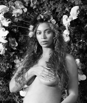 Beyoncé has released a photo essay, a day after her pregnancy announcement.