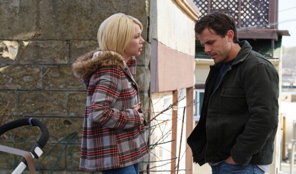 Michelle Williams as Randi and Casey Affleck as Lee endure many awkward conversations.