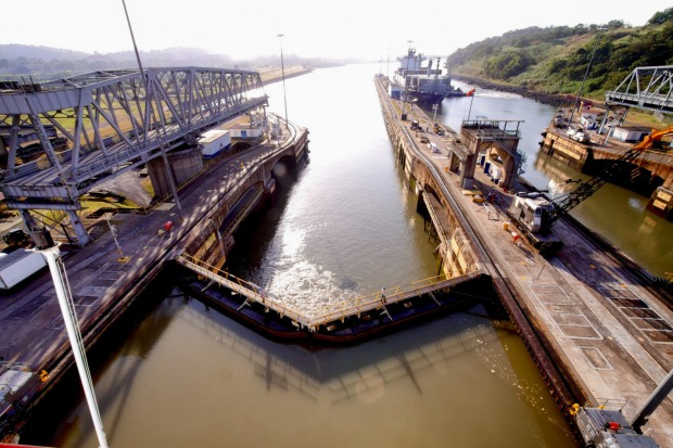 Lock in the Panama Canal used to raise the elevation of passenger and cargo ships, Panama City, Panama.