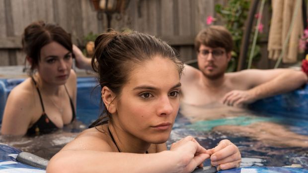 Caitlin Stasey in <i>Please Like Me</i>.