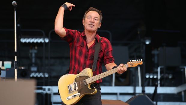 Bruce Springsteen wheeled out the hayseed novelty tune <i>Don't Hang Up</i> at AAMI Park.