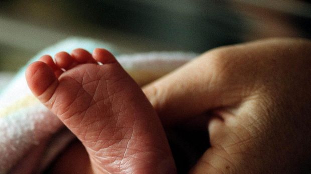 In Queensland, 11 babies in every thousand die in the public system, compared with seven per 1000 in the private ...