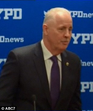 NYPD Chief of Detectives Robert Boyce said on Sunday (left) that Lewis did not know Vetrano and it was a 'chance encounter'