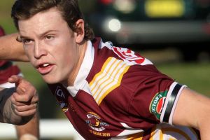 Quick: Jai Field goes into score a try playing for Shellharbour in 2015.