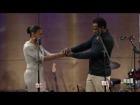 Audra McDonald & Norm Lewis perform "You Is My Woman Now" from Porgy & Bess