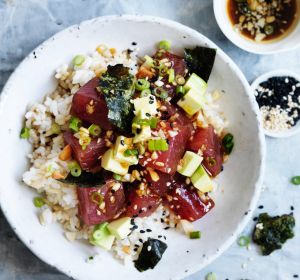Tuna, nori and avocado poke bowls.