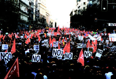 A general strike in Spain. / #29m Arenal street