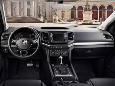 2017 Volkswagen Amarok Interior Given A Car-Like Redesign