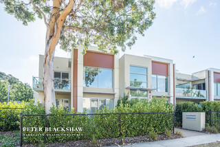 7/27 Berrigan Crescent