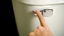 hi-852-water-toilet-istock_