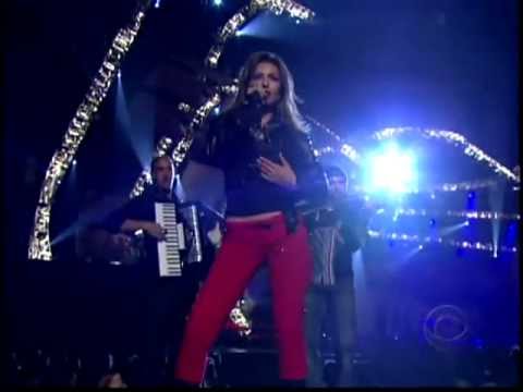 Thalía - A Quien Le Importa (Live Latin Grammy 2003)