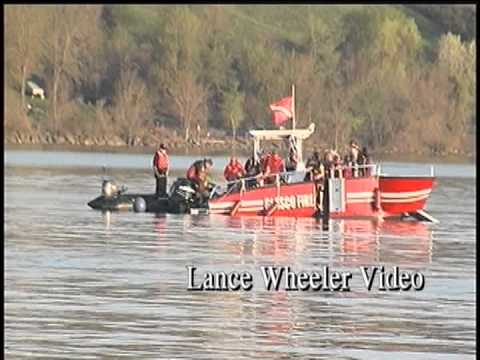 Hudson River Plane Crash- Lance Wheeler Video