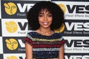 Yara Shahidi is only 16 and yet she already knows how to wear sequin stripes with class and just enough whimsy. This ...