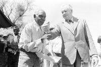 Vincent Lingiari famously given back Gurindji tribe lands by Prime Minister of Australia Gough Whitlam in 1972 after the Wave Hill walkoff. Courtesy of National Archives of Australia.