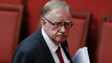 Senator Ian Macdonald has attacked 'shock jocks and lazy journalists and sub-editors'.