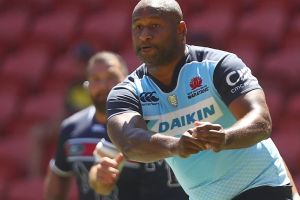 Lote Tuqiri, of the Waratahs, passes during the Rugby Global Tens match between Waratahs and Rebels at Suncorp Stadium. 