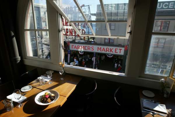 Matt's in the Market  : Fresh seafood, great view. 94 Pike Street, Seattle.