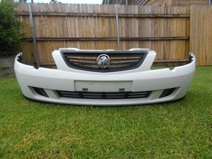 Vy Executive Bumper