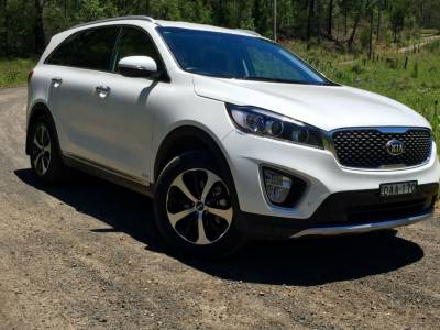 2016 Kia Sorento SLi Diesel REVIEW | Kia Finds The G-Spot With This One