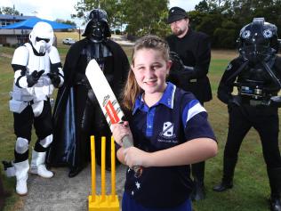 QST_NWN_STARWARSCRICKET