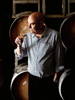 141122 TWAM EMBARGO FOR TWAM 22 NOV 2014 NO REUSE WITHOUT PERMISSION FEE APPLIES James Halliday tasting in his cellar Pic : Julian Kingma Picture: Captioned As