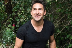 Jamie Durie goes to Rio for AirBnB. 