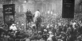 Putilov factory meeting - Petrograd 1917