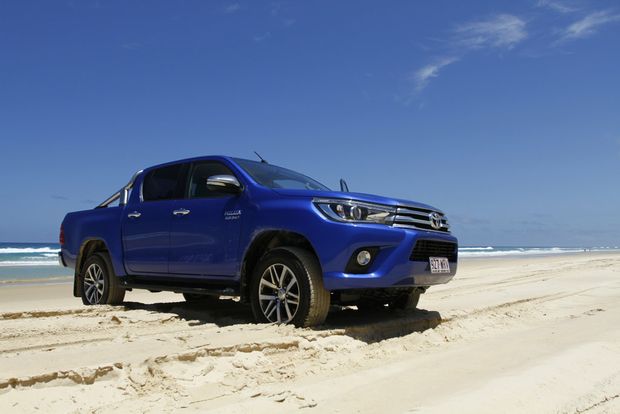 2016 Toyota HiLux Double Cab 4x4 SR5 on Teewah Beach, Noosa North Shore.