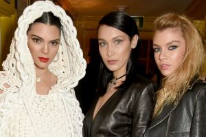 Kendall Jenner was definitely dressed for London weather as she hung our with best friend Bella Hadid and Stella Maxwell ...