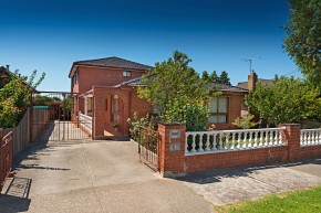 Picture of 184 Cumberland Road, Pascoe Vale