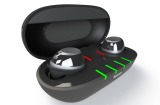 The inner lights indicate the charge on the earbuds, the outer lights the charge on the case itself.