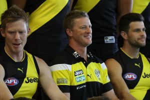 Hardwick, centre, with senior players Jack Riewoldt and Trent Cotchin, is confident of playing finals.
