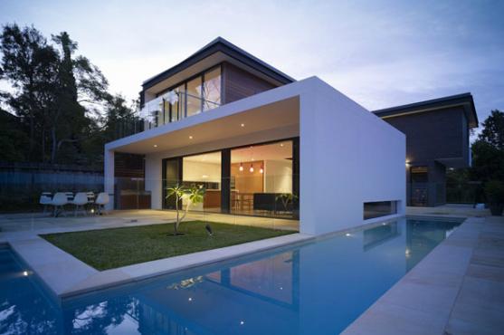 House Exterior Design by Architect Prineas