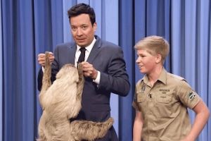 Robert Irwin dazzled Jimmy Fallon as he made his solo debut on the late night talk show. 