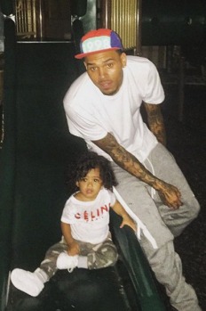 Chris Brown has a daughter named Royalty Reisling, born May 27, 2014. Royalty is the daughter of Brown's ex-girlfriend, ...