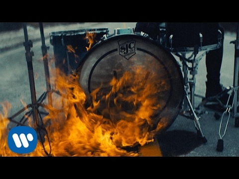 twenty one pilots: Heavydirtysoul [OFFICIAL VIDEO]