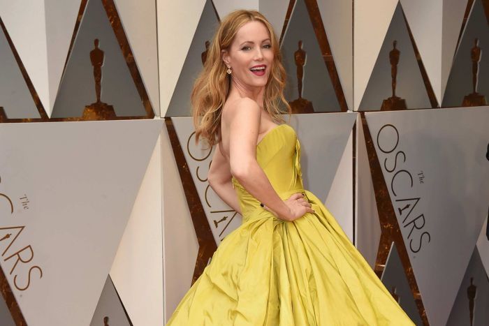 Leslie Mann on the red carpet