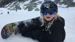 Eli Bouchard, planchiste globe-trotter à 9 ans